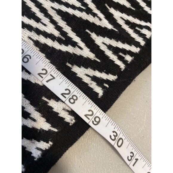 Kim Rogers. Black White Chevron Patterned Crew Neck Long Tunic Sweater Sz L - Picture 7 of 7
